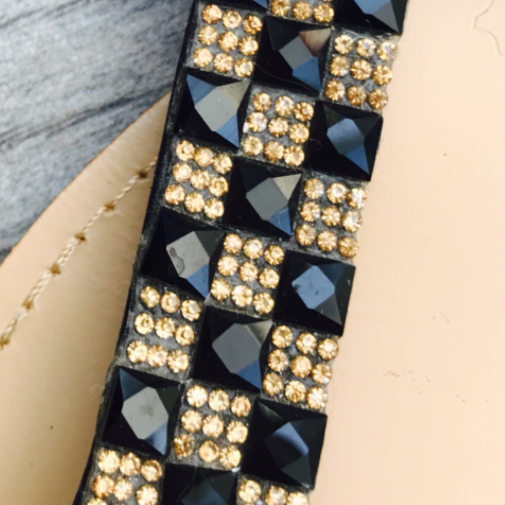 Bamboo Rhinestone Sandals - Picture 2 of 4